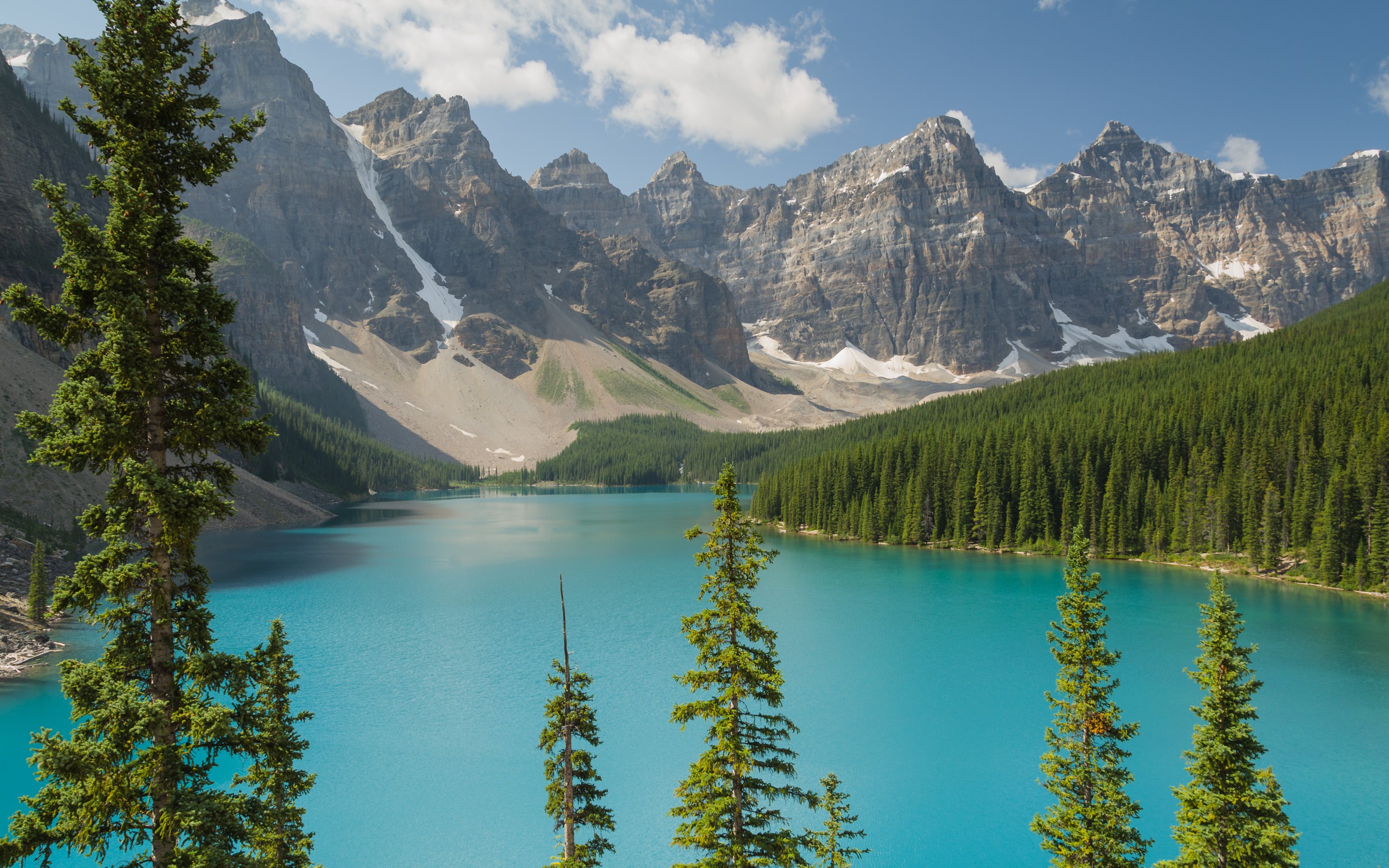 Moraine Lake and the Valley of the Ten Peaks in Banff National Park